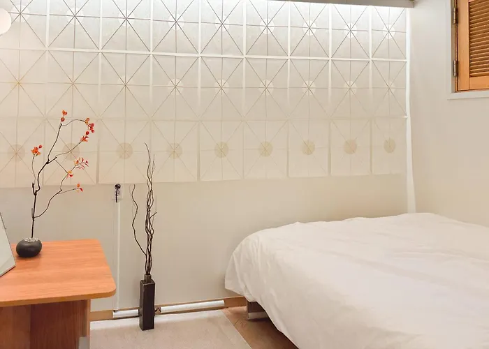 42 Dongmyo Hostal *