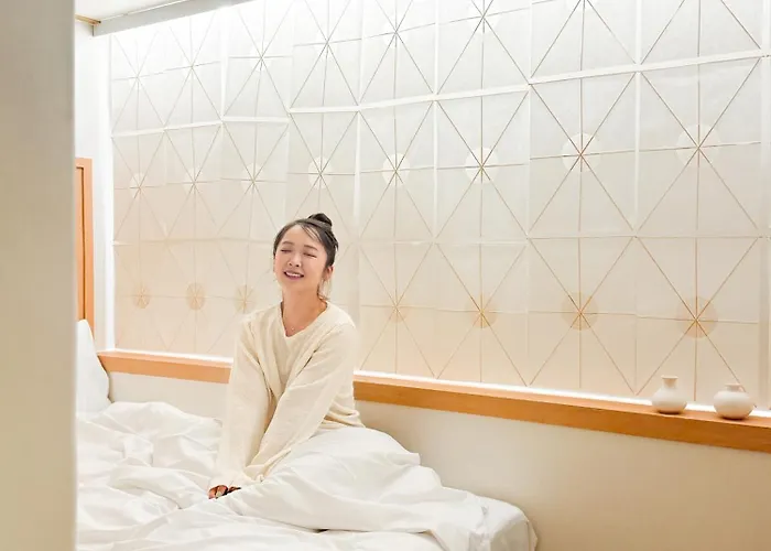 42 Dongmyo Hostal